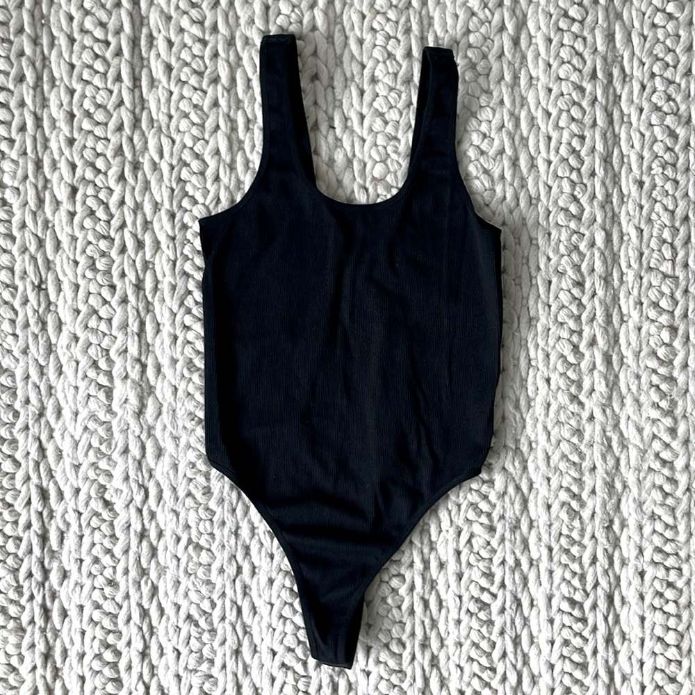 Black Ribbed Bodysuit - Size: M/L